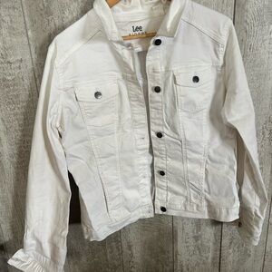 Lee White Denim Jacket light and stretchy